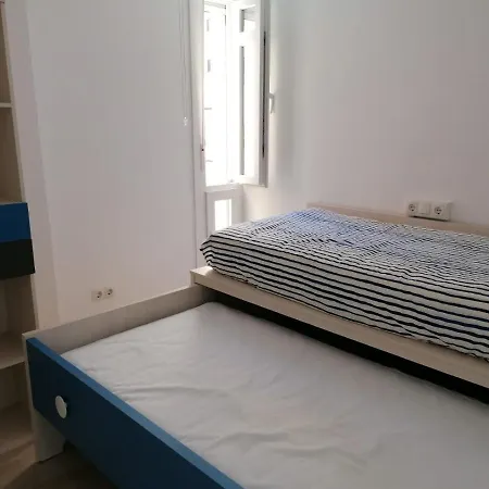 Esplendido Apartamento, Carihuela Edificio El Remo, Primera Linea Torremolinos