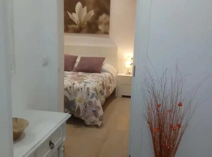 Esplendido Apartamento, Carihuela Edificio El Remo, Primera Linea Torremolinos