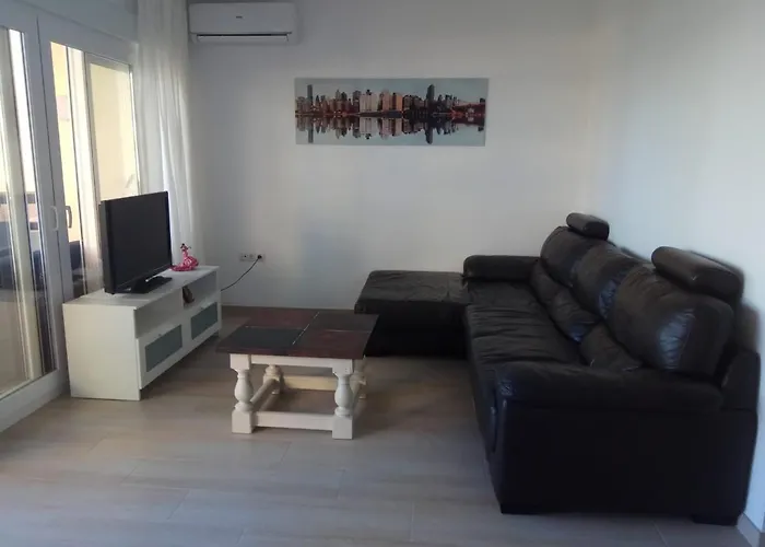 Esplendido Apartamento, Carihuela Edificio El Remo, Primera Linea Τορρεμολίνος