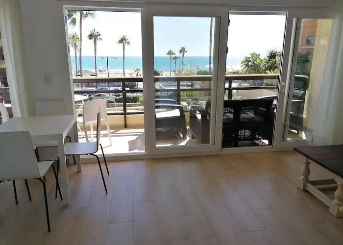 Esplendido Apartamento, Carihuela Edificio El Remo, Primera Linea Apartment Torremolinos
